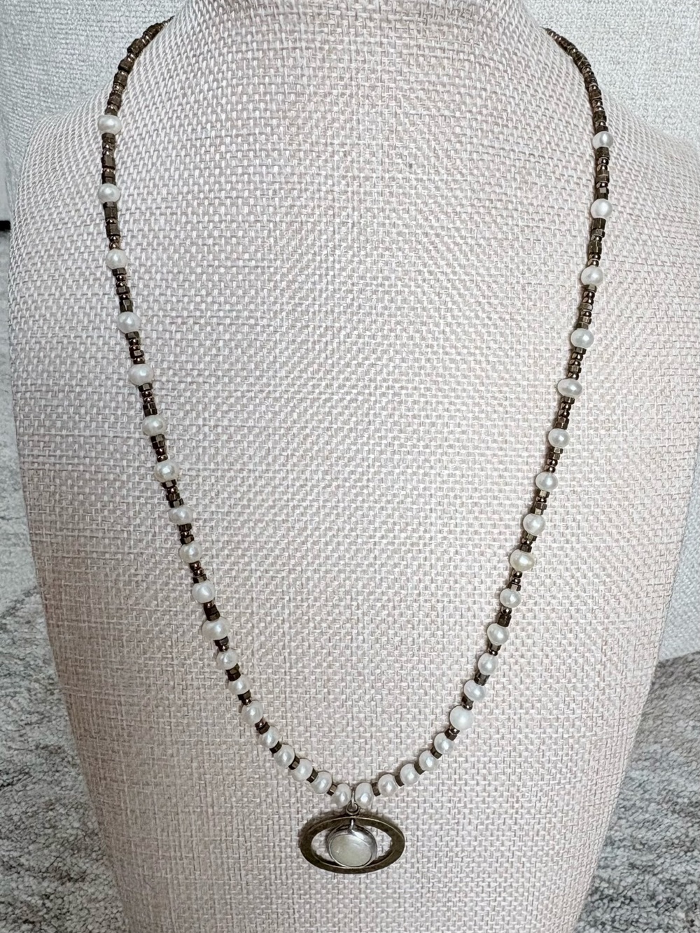 Silpada N1894 Pearl & Brass Go Coastal Necklace - Picture 2 of 6